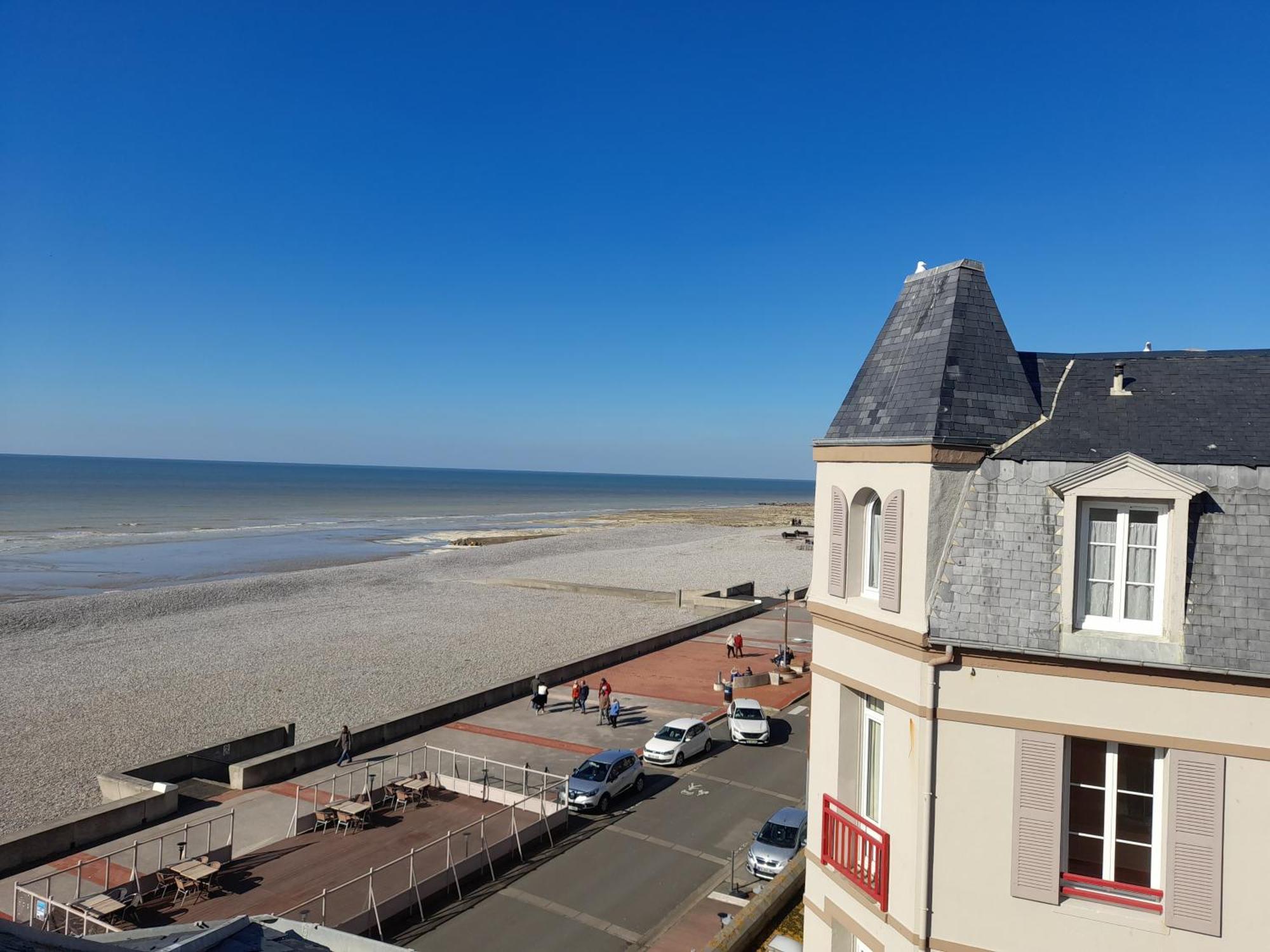 "Le Juguili" 46M2 En Front De Mer - 4 Personnes - Animaux Ok - Entierement Renove - Haut De Gamme - Wifi Mers-les-Bains Luaran gambar
